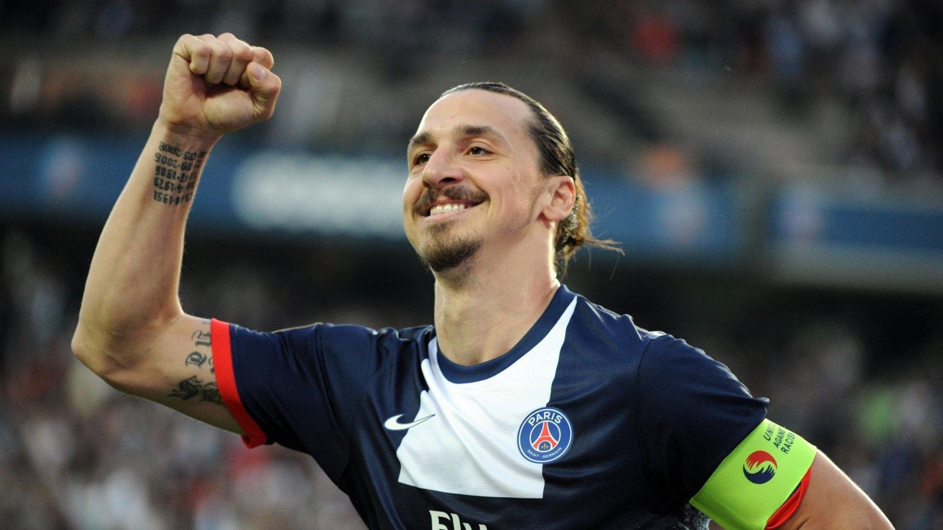 跨界狂想,当阿森纳狂胜法国,劳塔罗在德甲争冠战接管比赛