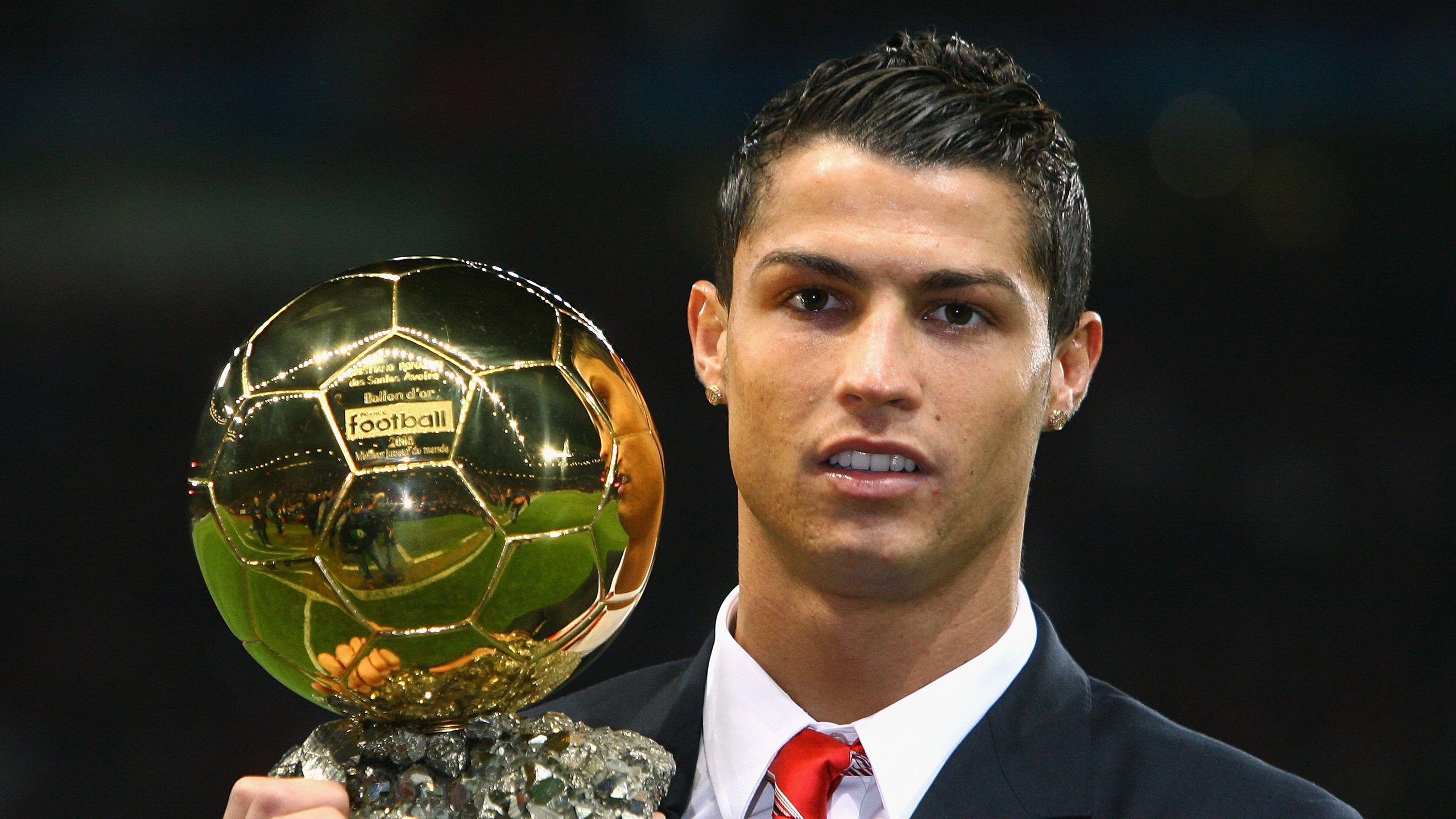 当沙漠绿洲响起凯歌，沙特足球启示录与孙兴慜的赛道狂想